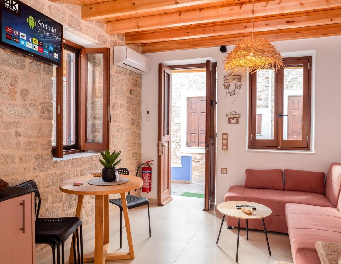 Captain'S Memories Stylish Harbour Apartments Χάλκη Εξωτερικό φωτογραφία